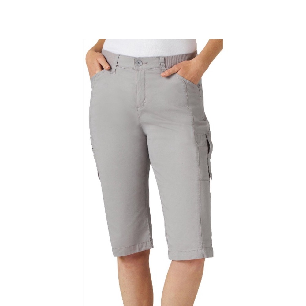 Lee Relaxed Fit gray petite capris